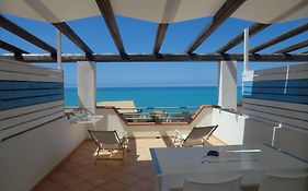 Bed And Breakfast Mediterraneo Mare E Sole  3*
